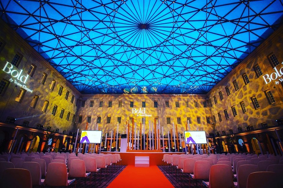 Bold Woman Award 2022🍾🧡 4