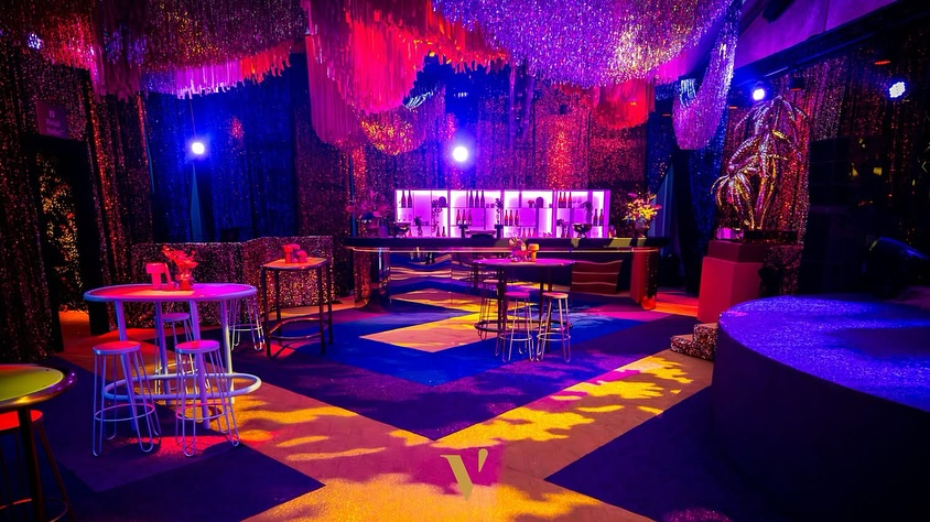Aluhal Transformatie, Feestlocatie